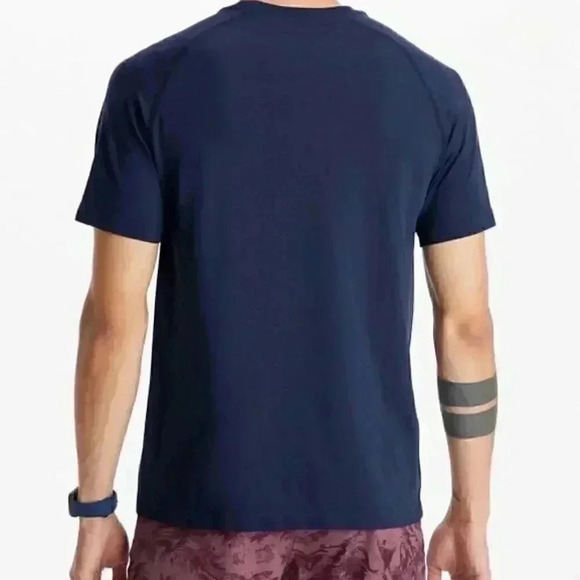 Fabletics The Training Day Tee Navy - Picture 2 of 5